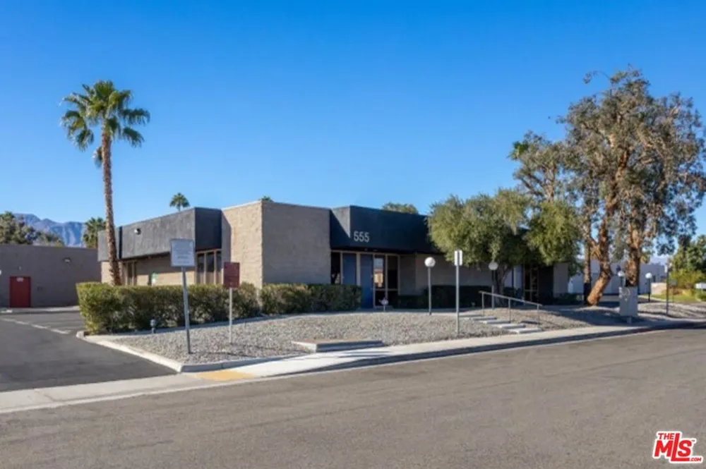 555 Commercial Road #6 Palm Springs, CA 92262