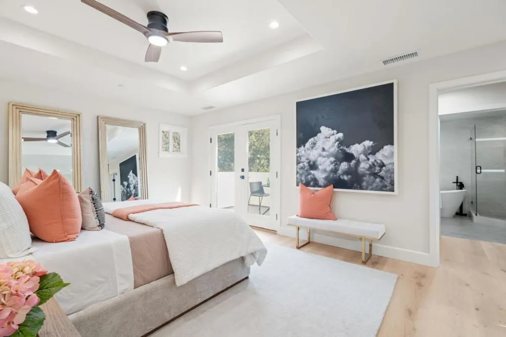 38 Bishop Lane Menlo Park, CA 94025