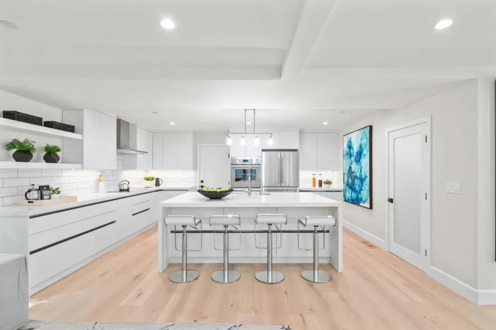 38 Bishop Lane Menlo Park, CA 94025