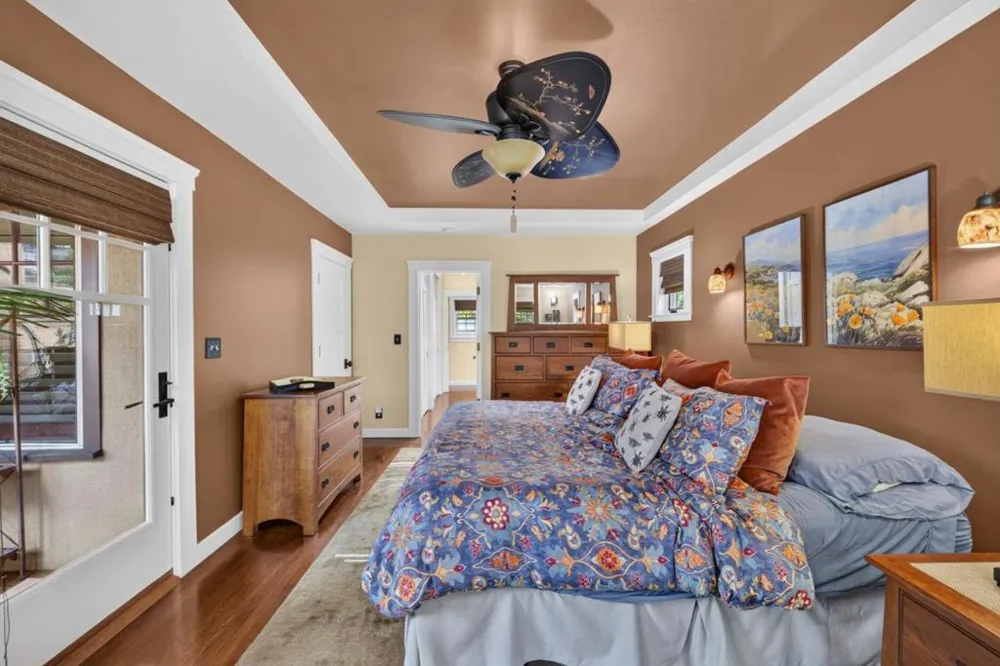24 Fulton Street Redwood City, CA 94062