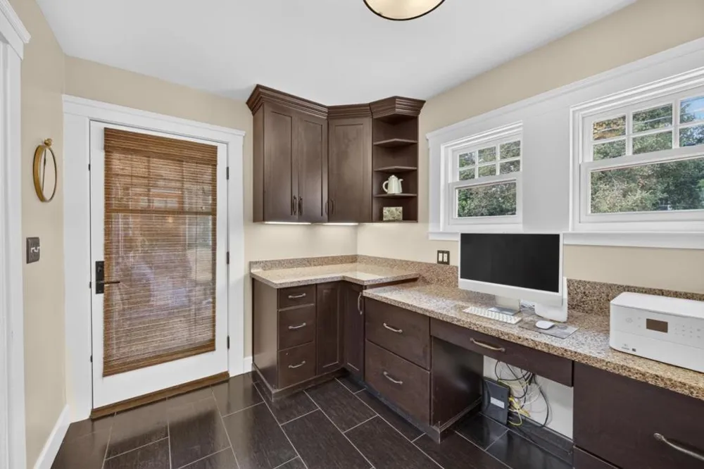 24 Fulton Street Redwood City, CA 94062