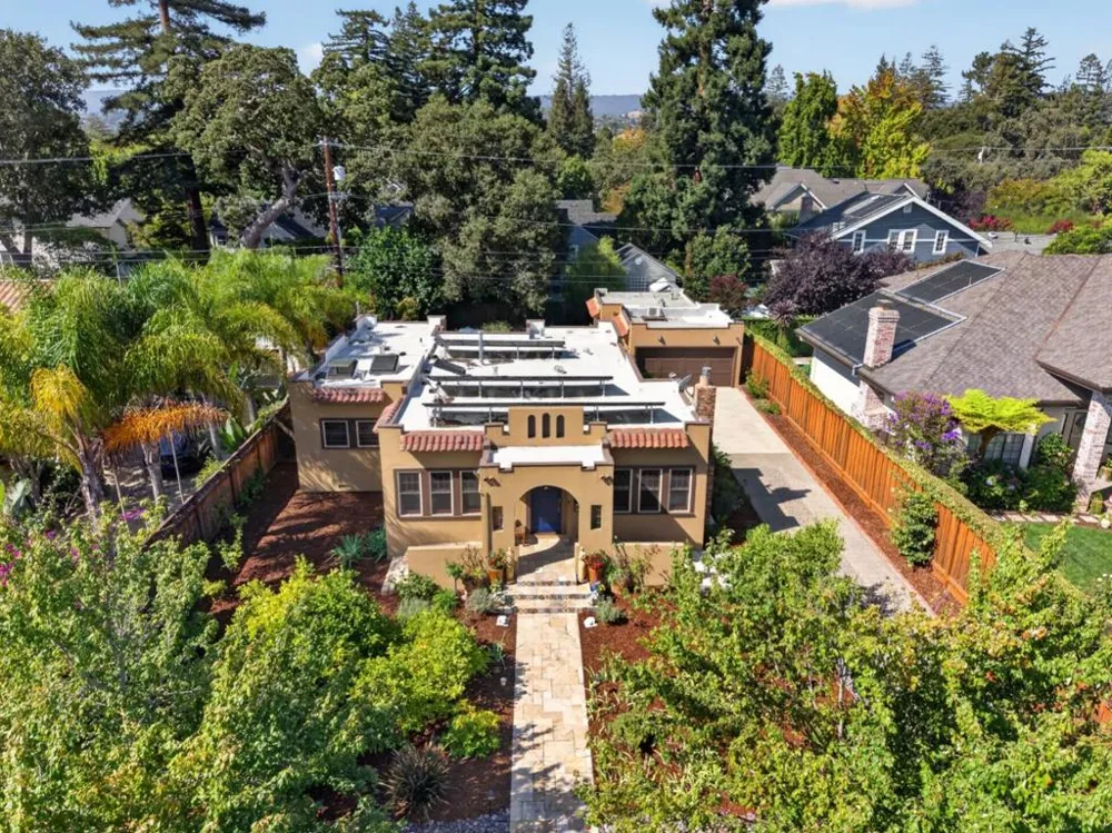 24 Fulton Street Redwood City, CA 94062