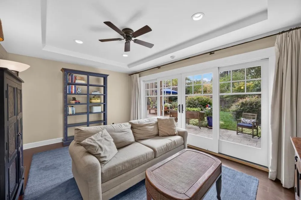 24 Fulton Street Redwood City, CA 94062