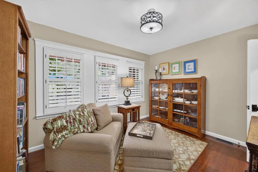 24 Fulton Street Redwood City, CA 94062