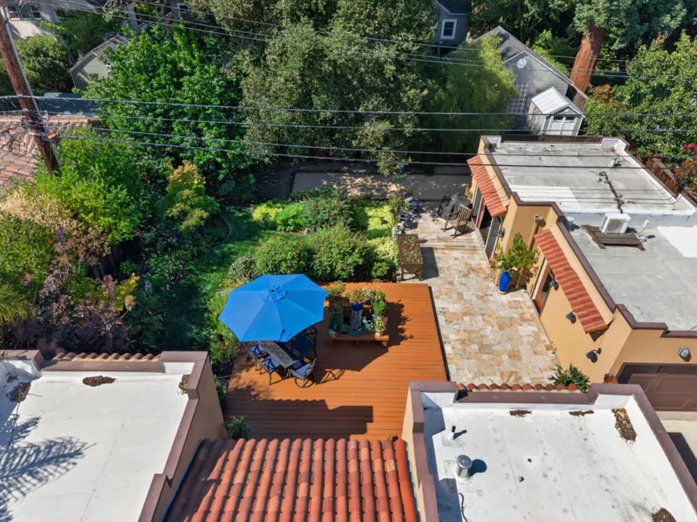 24 Fulton Street Redwood City, CA 94062