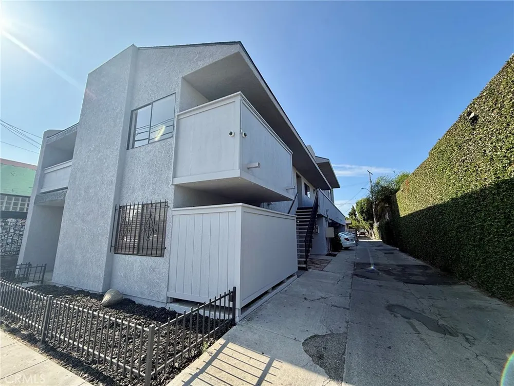 2204 E 4th #2 Long Beach, CA 90814