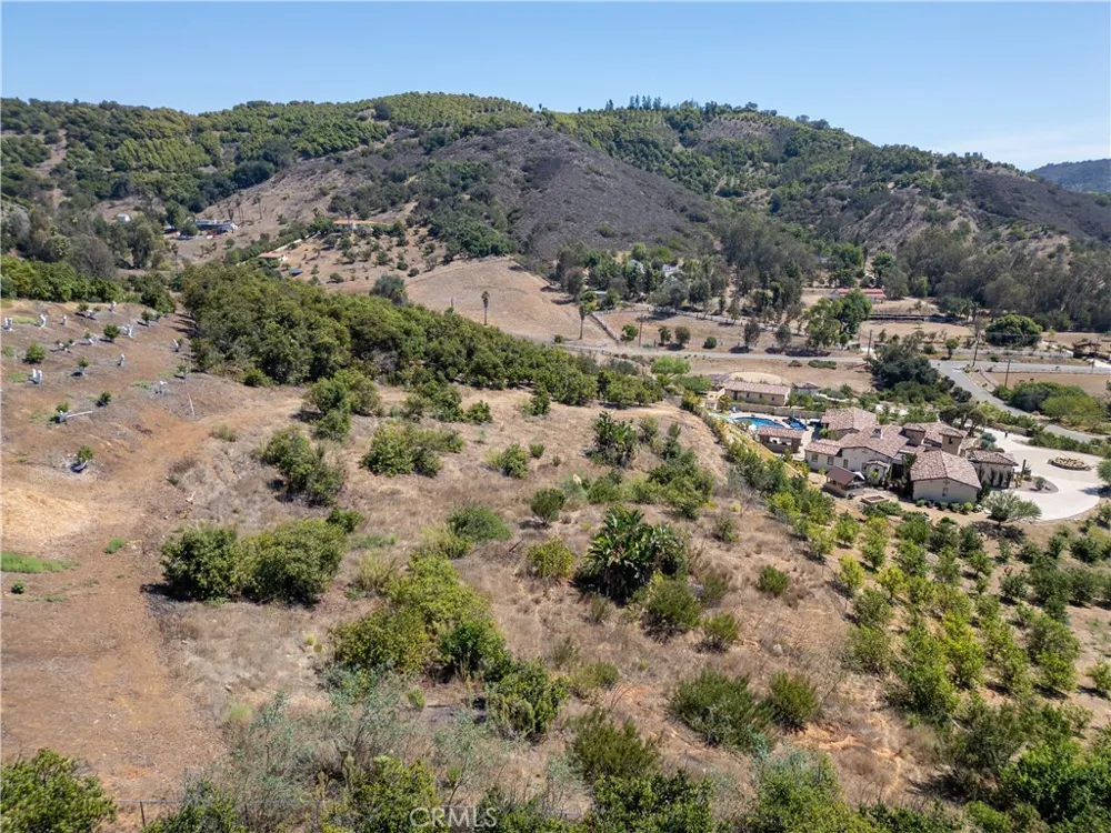 Via Vaquero Temecula, CA 92590