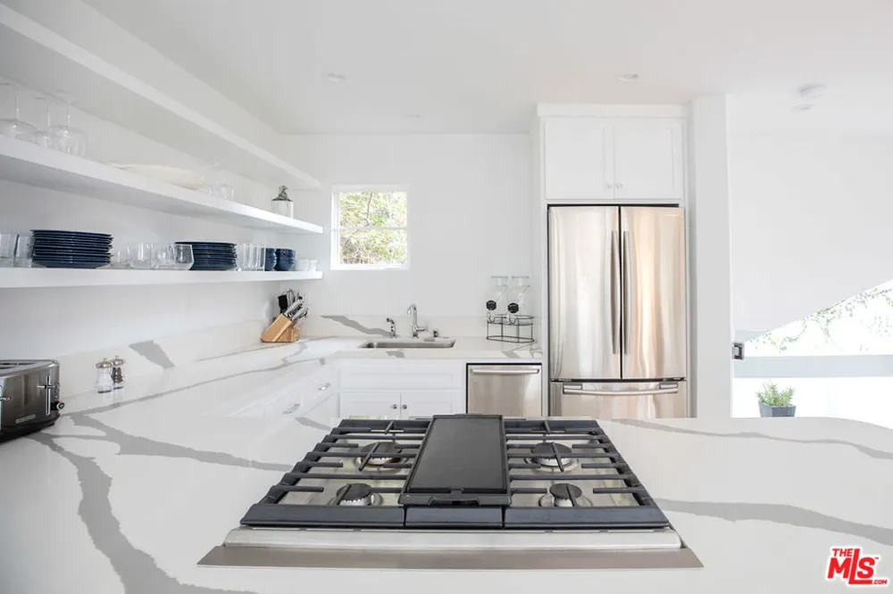 29233 Heathercliff Road #3 Malibu, CA 90265