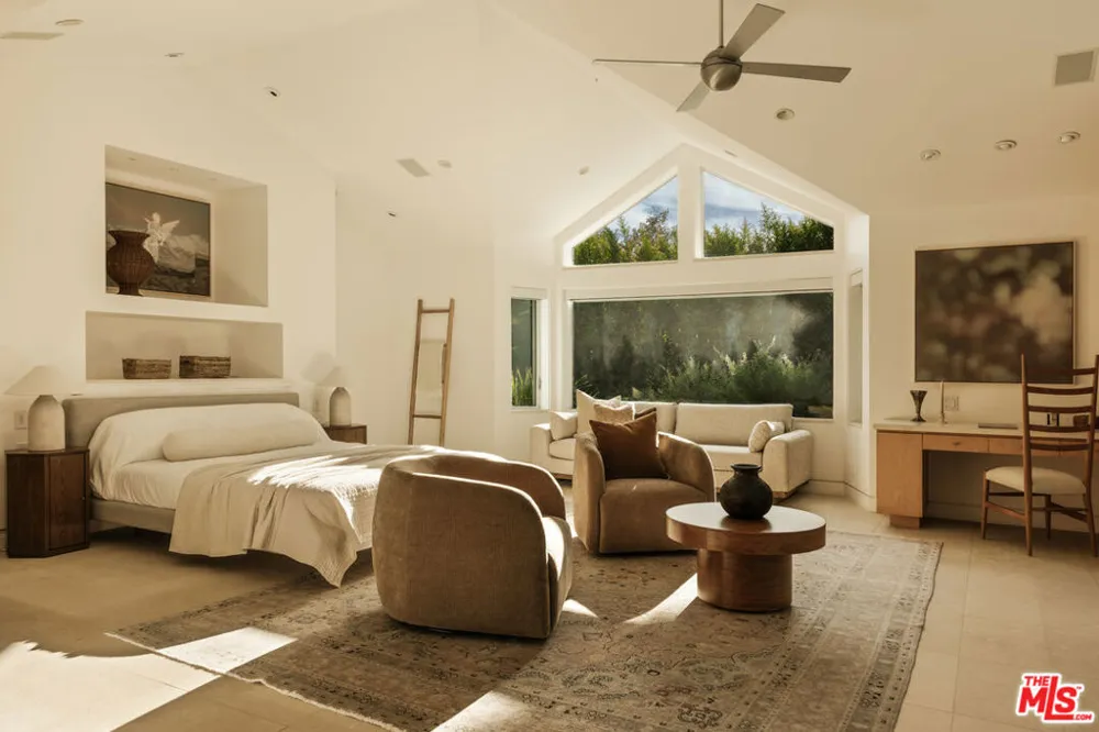 6000 Philip Avenue Malibu, CA 90265