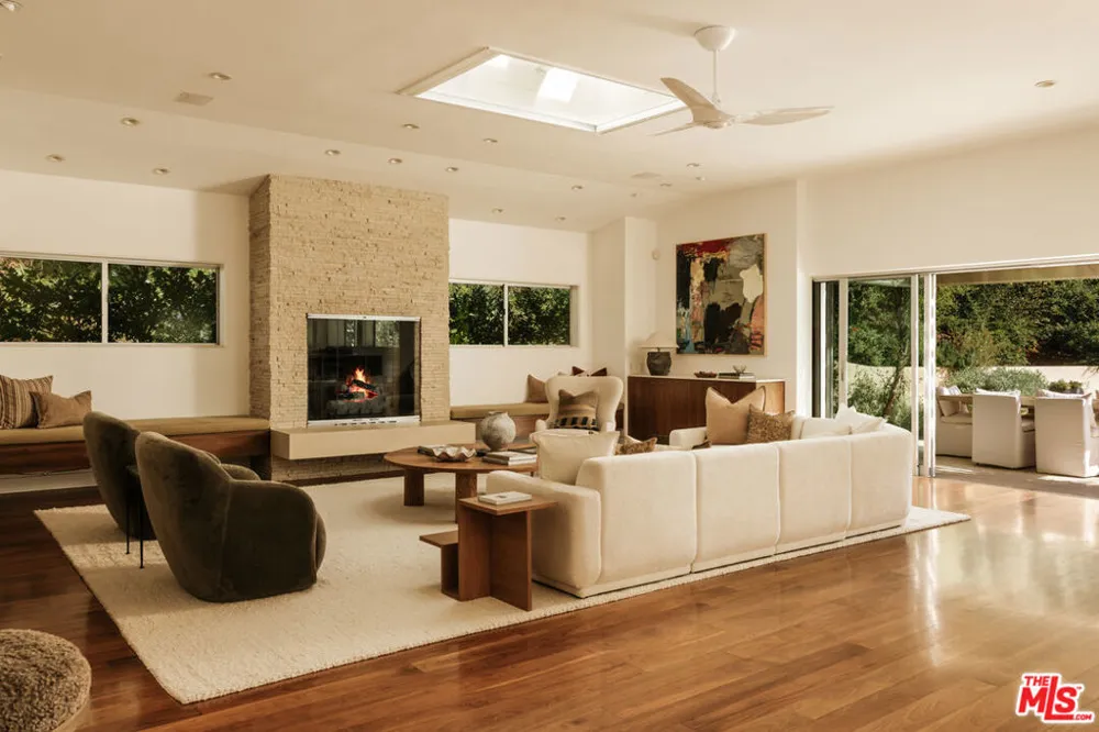 6000 Philip Avenue Malibu, CA 90265