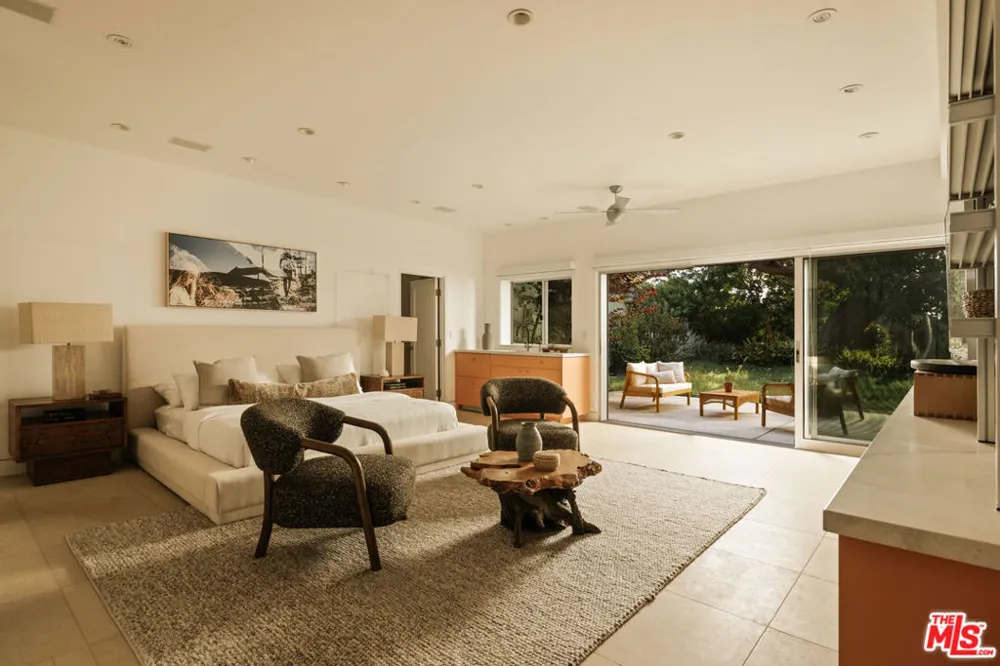 6000 Philip Avenue Malibu, CA 90265