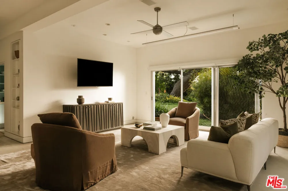 6000 Philip Avenue Malibu, CA 90265