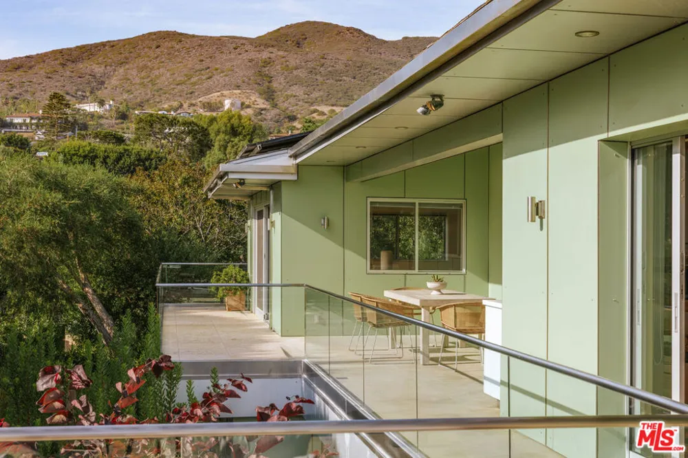 6000 Philip Avenue Malibu, CA 90265