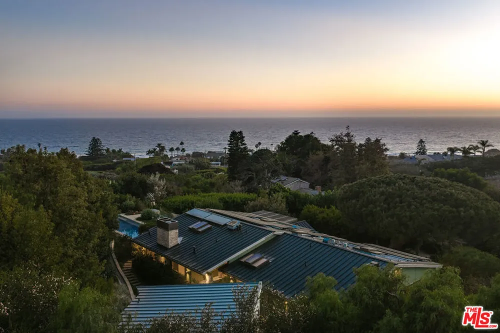 6000 Philip Avenue Malibu, CA 90265