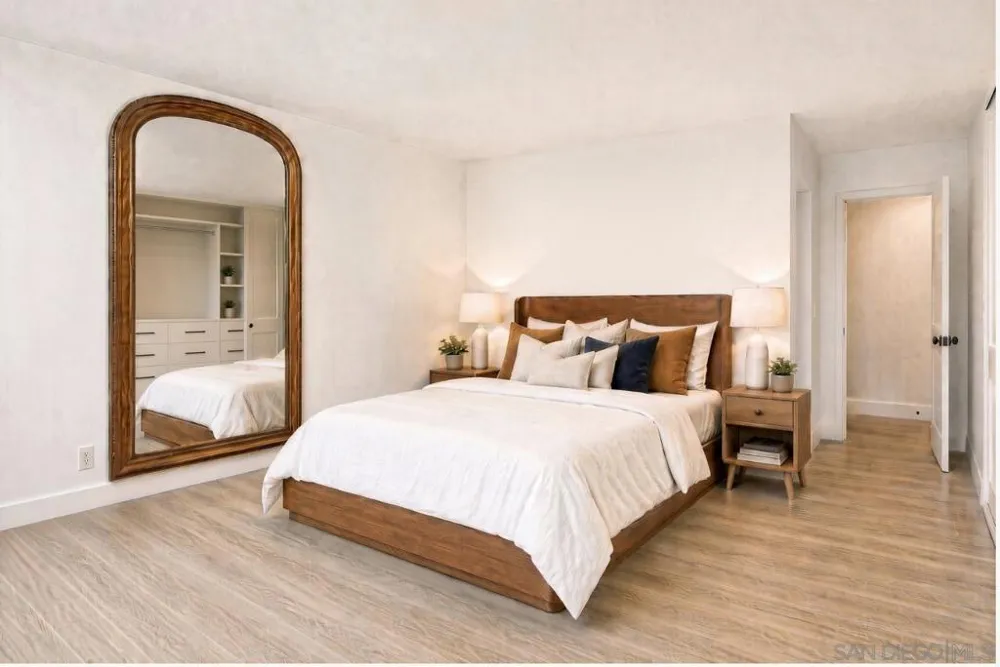 424 Stratford Ct #A25 Del Mar, CA 92014
