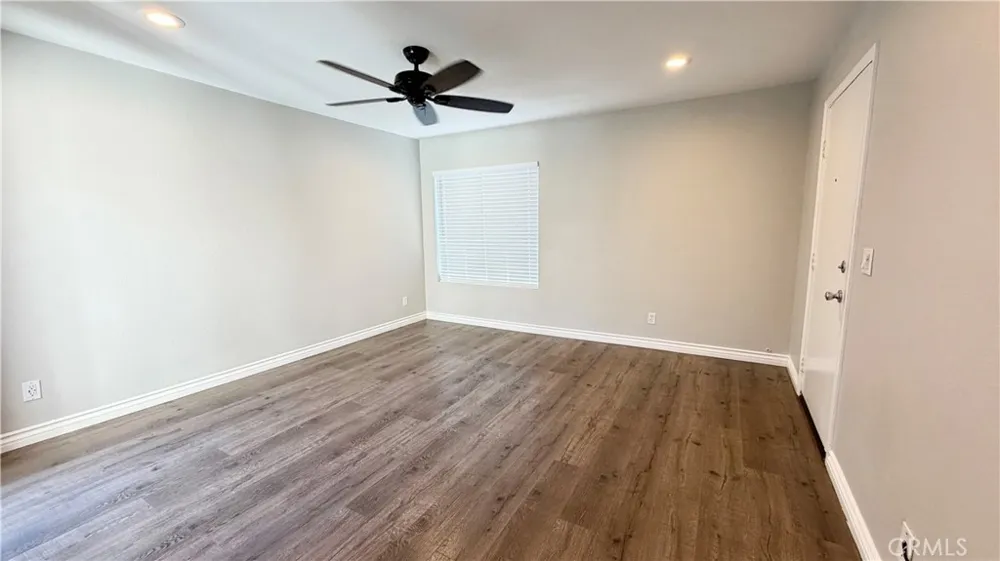 3028 W Cheryllyn Anaheim, CA 92804
