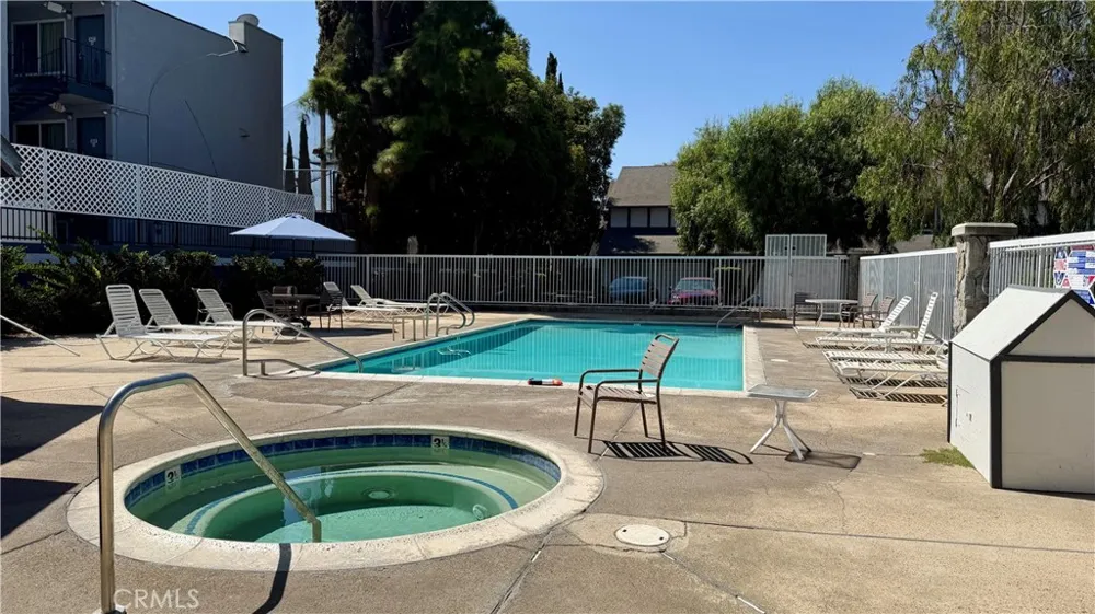 3028 W Cheryllyn Anaheim, CA 92804