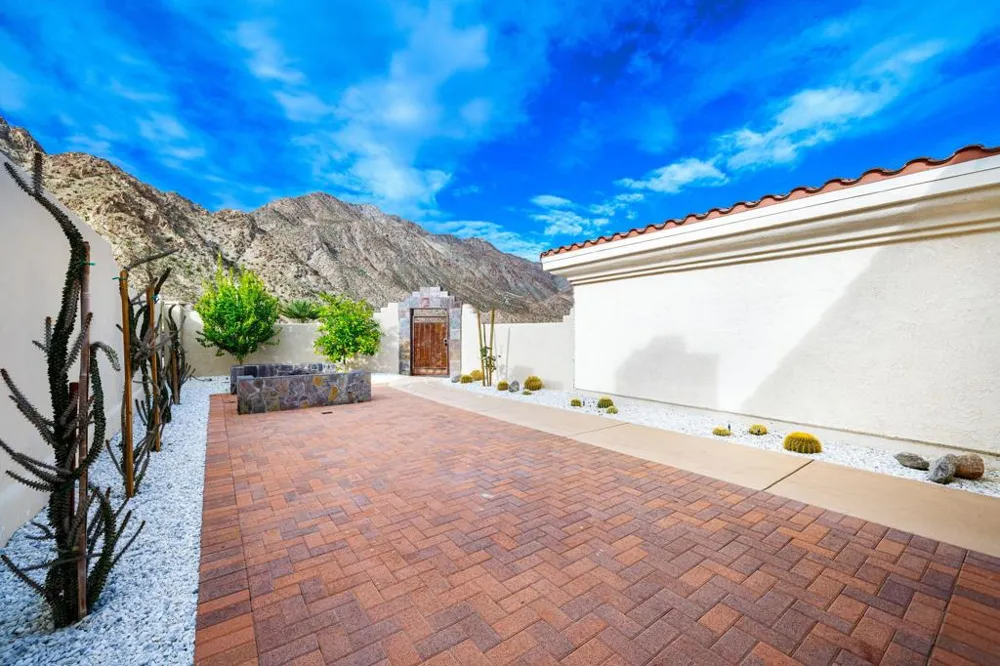 53680 Avenida Montezuma La Quinta, CA 92253