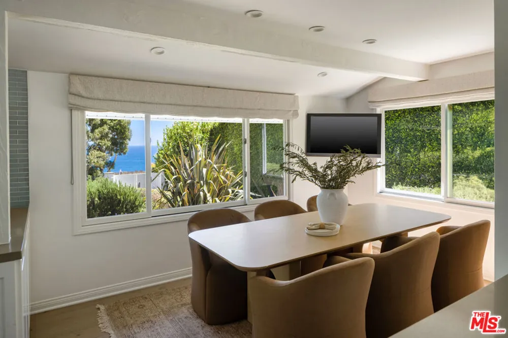 29225 Cliffside Drive Malibu, CA 90265