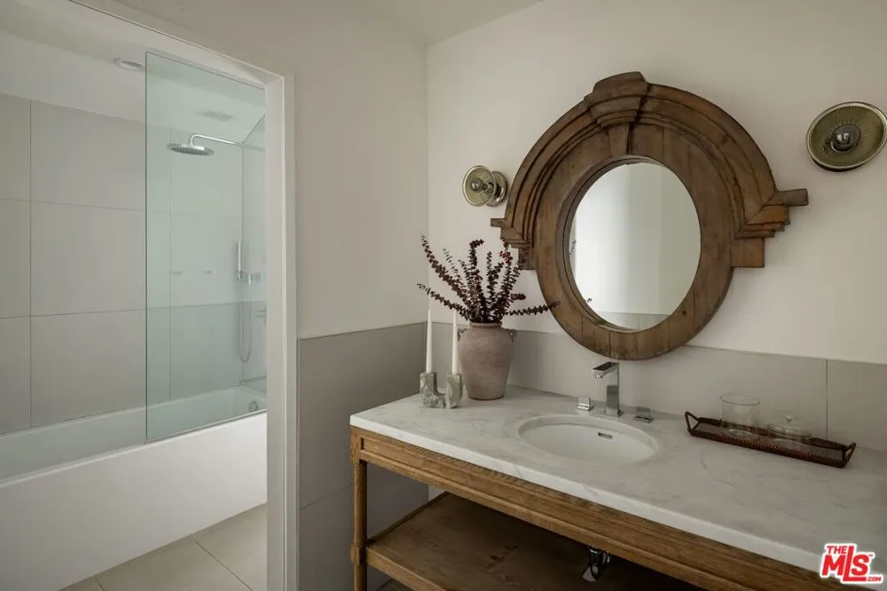 29225 Cliffside Drive Malibu, CA 90265