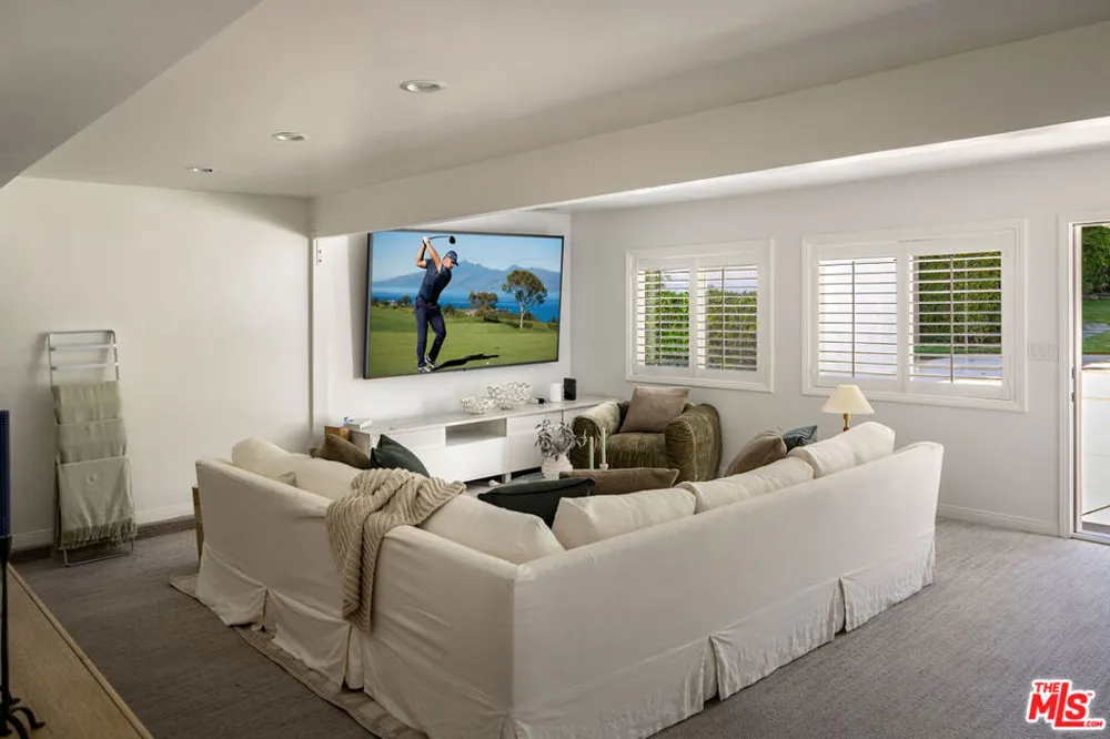 29225 Cliffside Drive Malibu, CA 90265