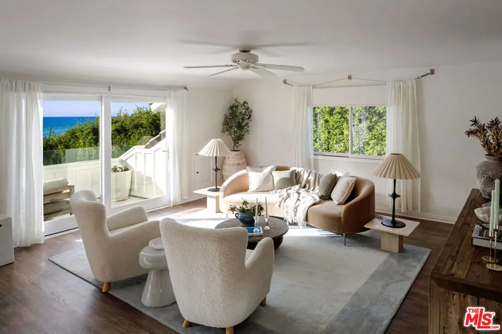 29225 Cliffside Drive Malibu, CA 90265