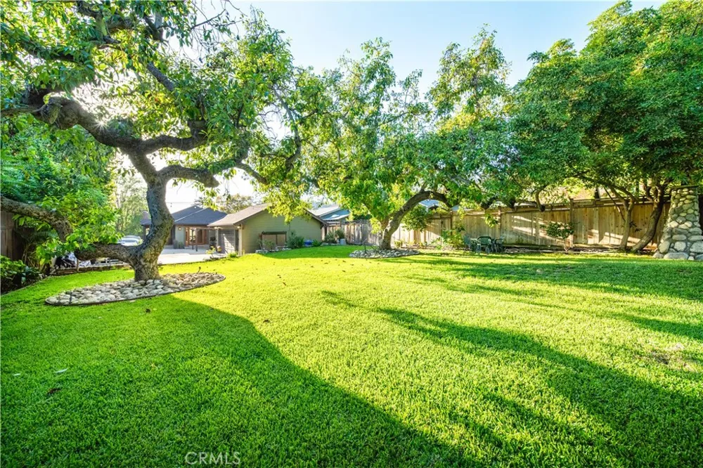 132 Sunset Monrovia, CA 91016