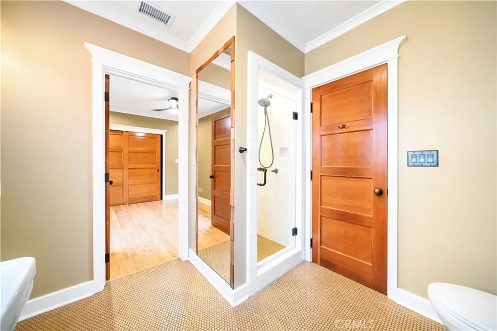 132 Sunset Monrovia, CA 91016