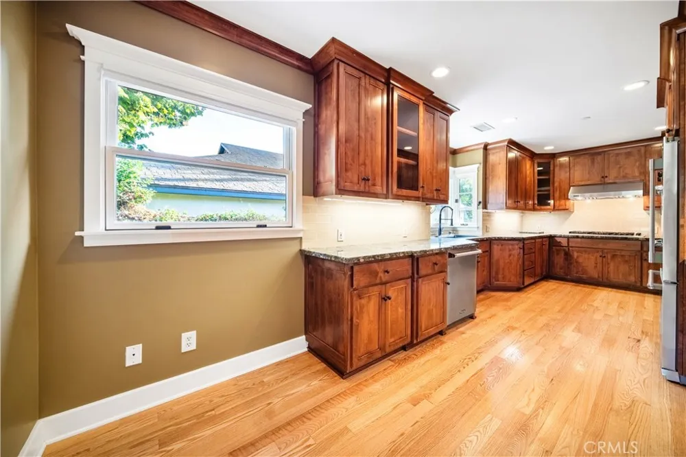 132 Sunset Monrovia, CA 91016