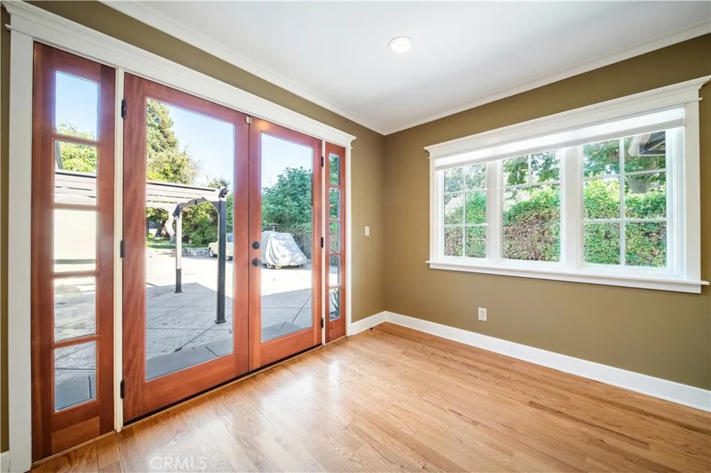 132 Sunset Monrovia, CA 91016