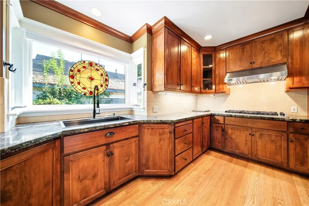 132 Sunset Monrovia, CA 91016
