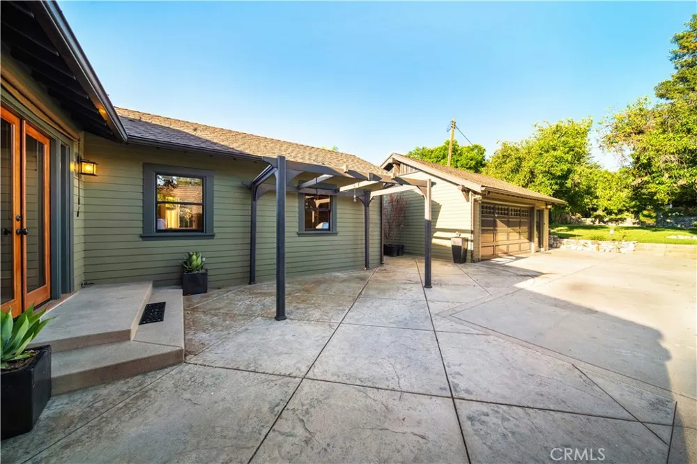 132 Sunset Monrovia, CA 91016