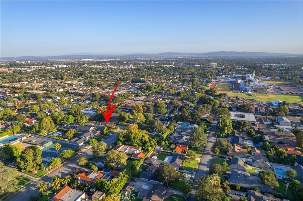 132 Sunset Monrovia, CA 91016