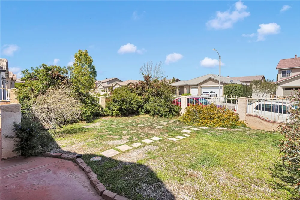 13375 Morningside Street Hesperia, CA 92344