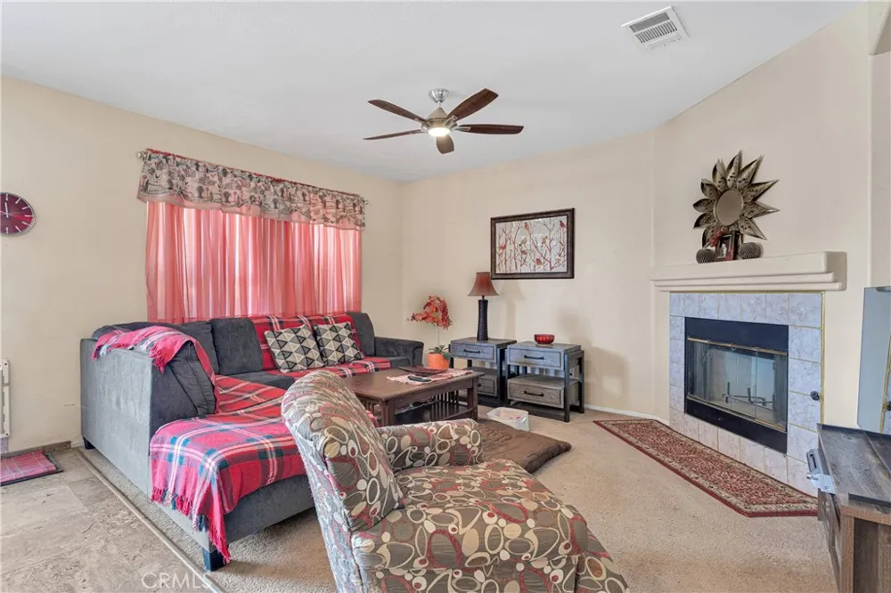 13375 Morningside Street Hesperia, CA 92344