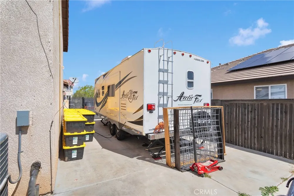 13375 Morningside Street Hesperia, CA 92344