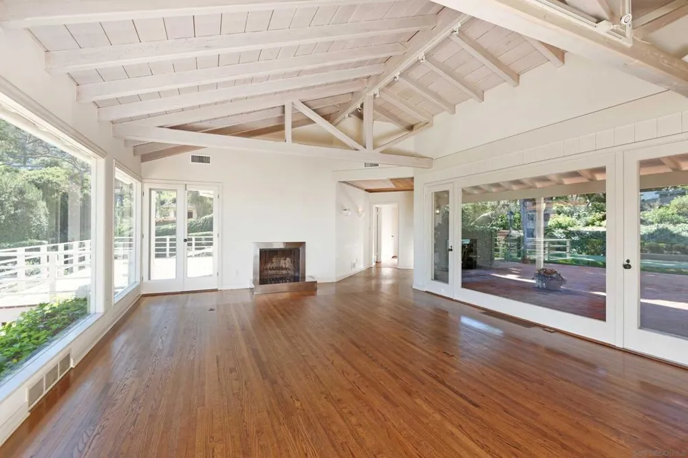7755 Ludington Place La Jolla, CA 92037