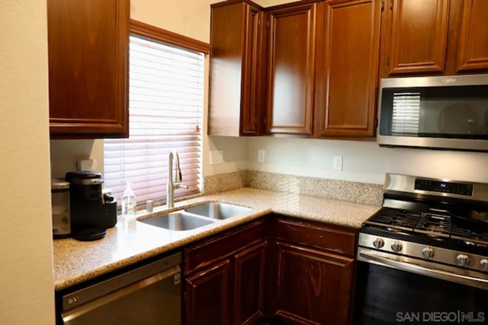 1640 Calle de la Flor Chula Vista, CA 91913