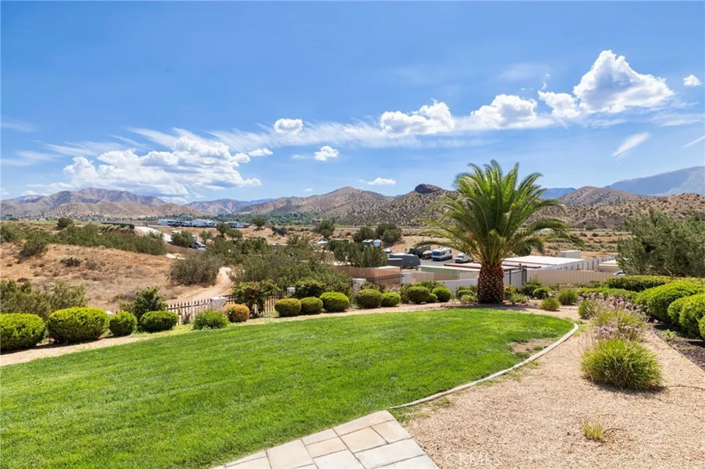 32223 Falcongate Avenue Acton, CA 93510