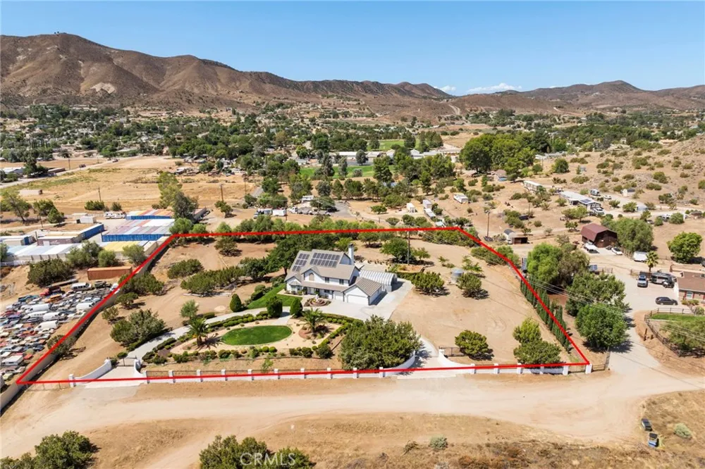 32223 Falcongate Avenue Acton, CA 93510