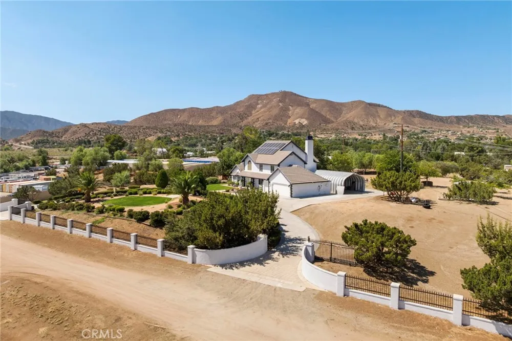 32223 Falcongate Avenue Acton, CA 93510