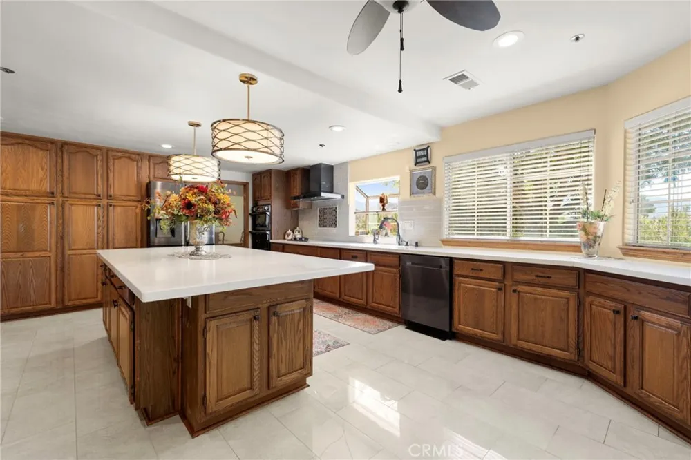 32223 Falcongate Avenue Acton, CA 93510