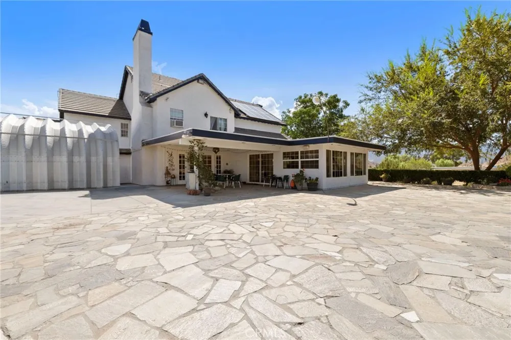 32223 Falcongate Avenue Acton, CA 93510