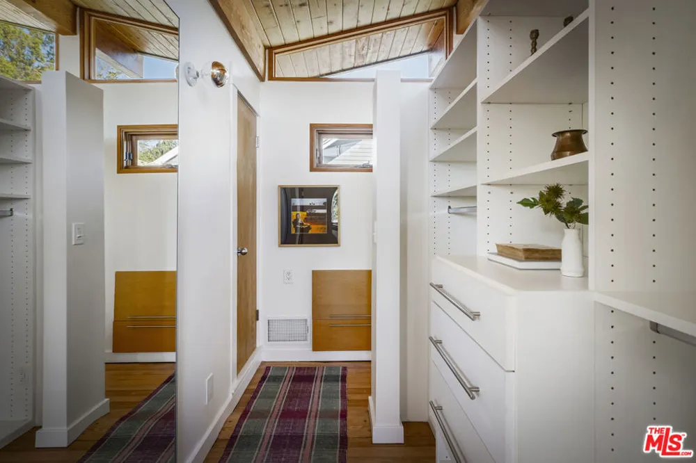 1632 Maltman Avenue Los Angeles, CA 90026