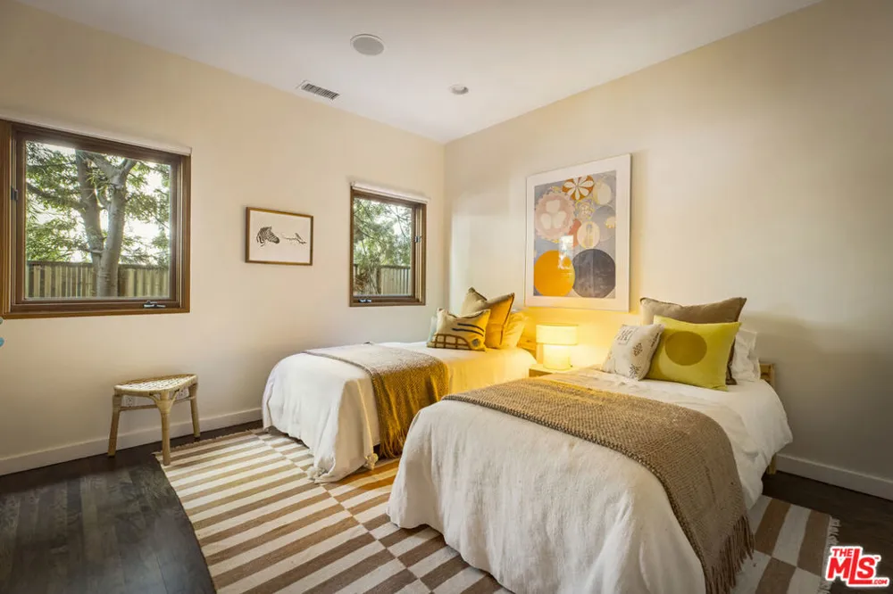 1632 Maltman Avenue Los Angeles, CA 90026