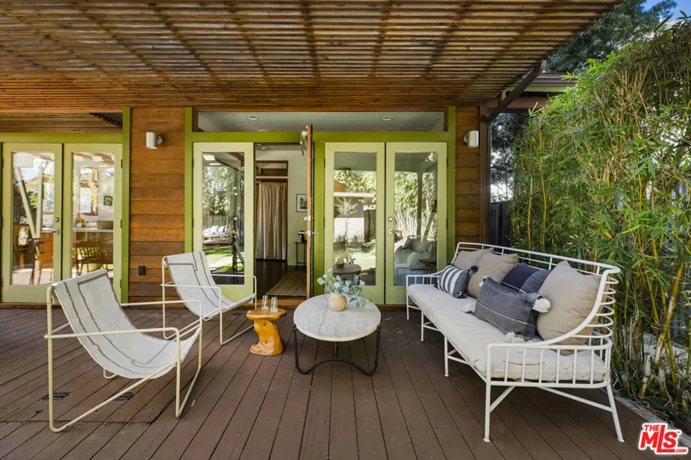 1632 Maltman Avenue Los Angeles, CA 90026
