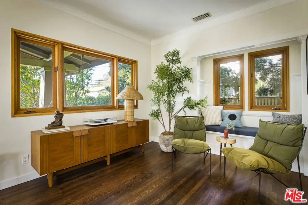 1632 Maltman Avenue Los Angeles, CA 90026