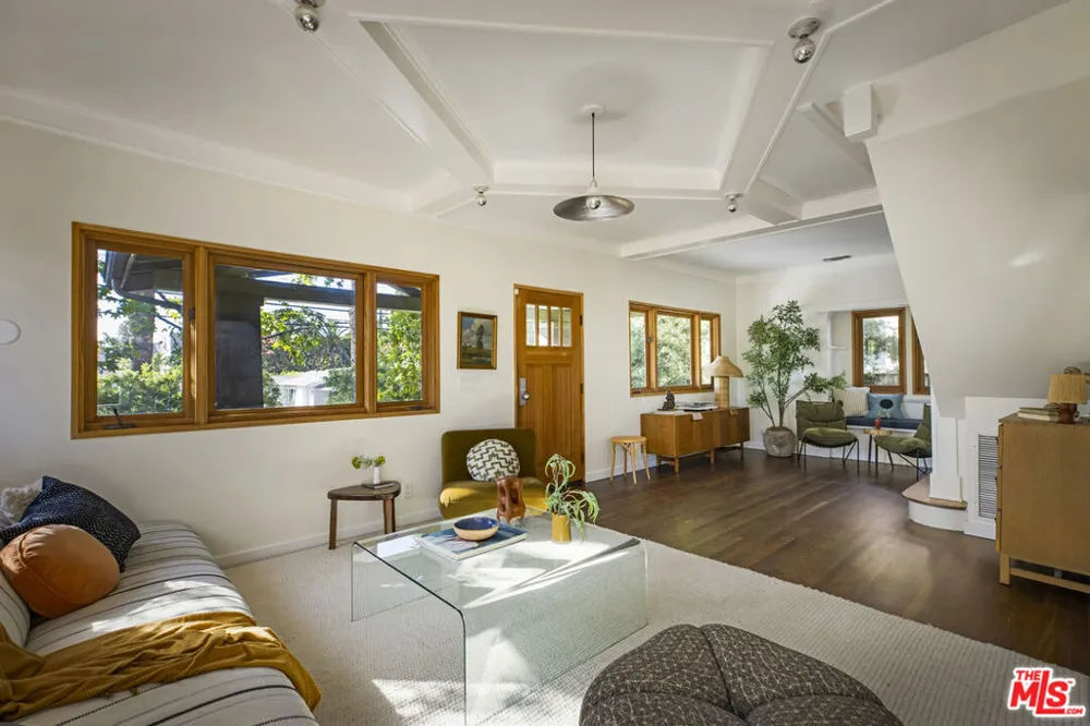 1632 Maltman Avenue Los Angeles, CA 90026