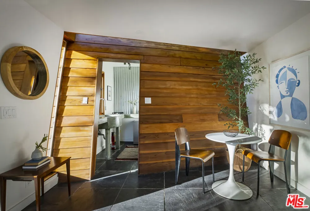 1632 Maltman Avenue Los Angeles, CA 90026