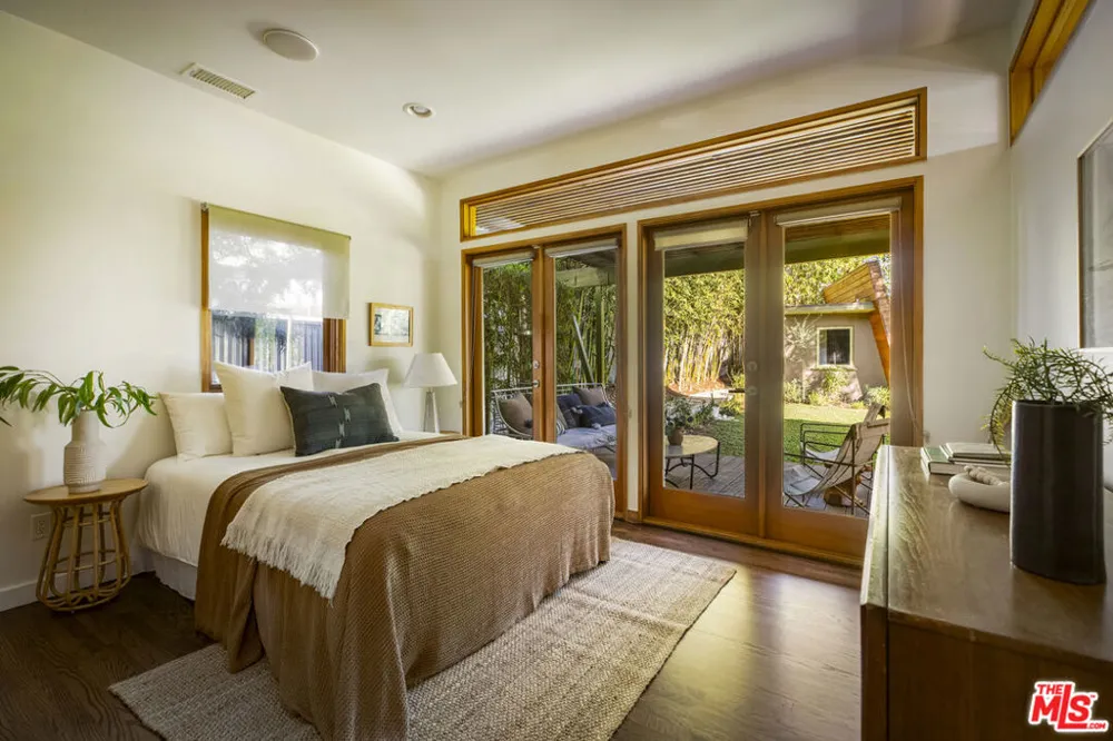 1632 Maltman Avenue Los Angeles, CA 90026